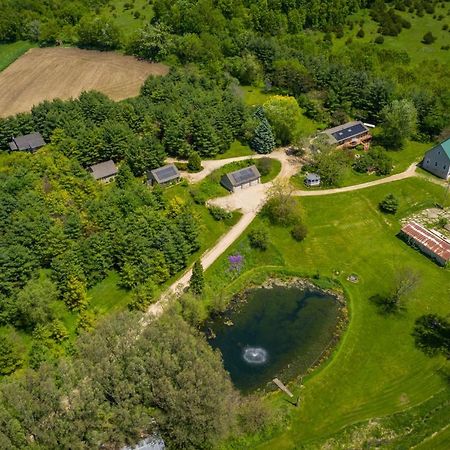 Hawk Valley Retreat & Cottages Galena Extérieur photo