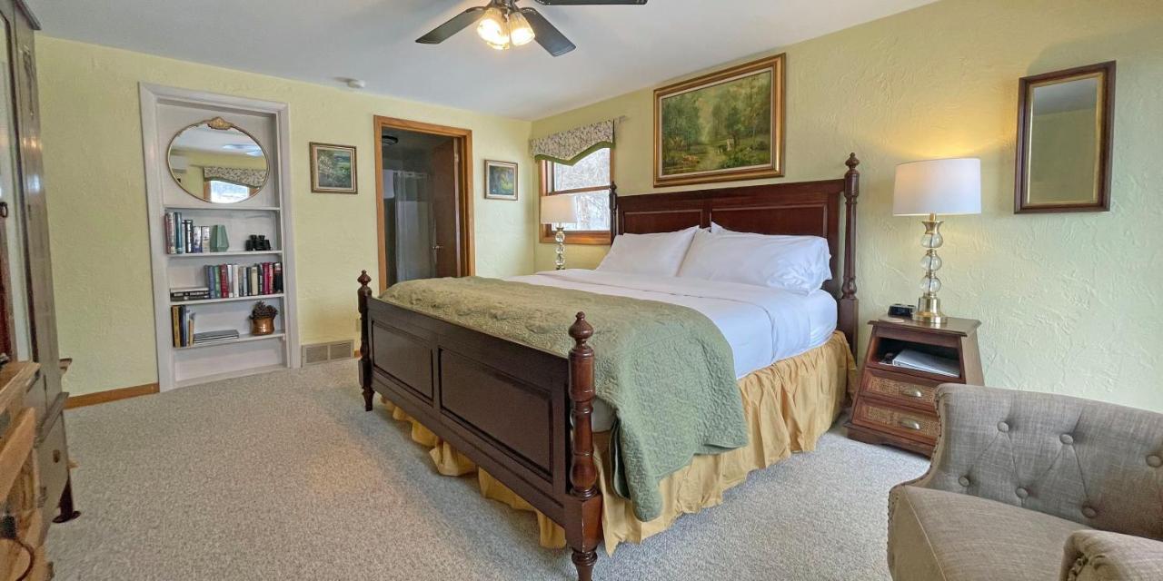 Hawk Valley Retreat & Cottages Galena Extérieur photo