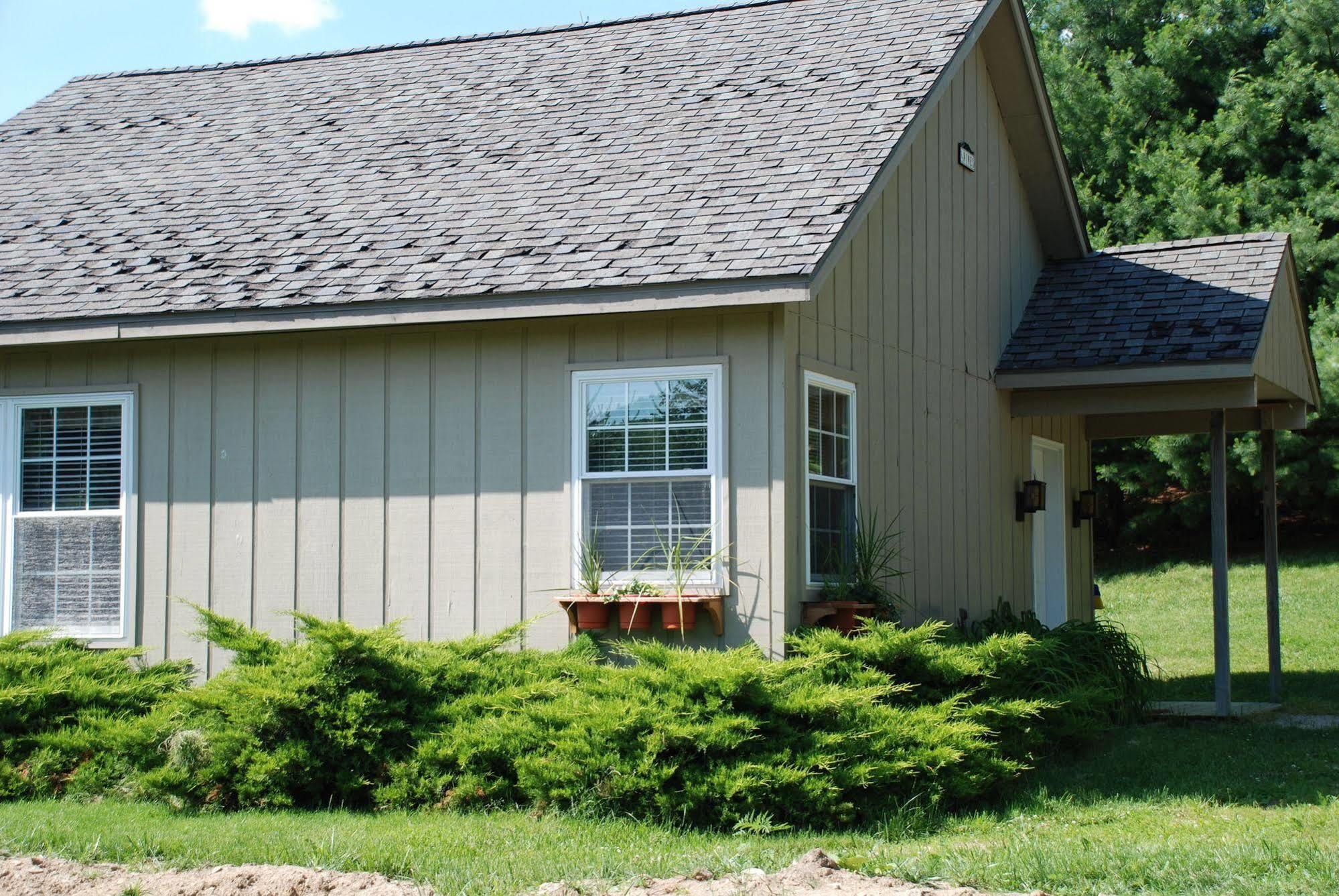 Hawk Valley Retreat & Cottages Galena Extérieur photo