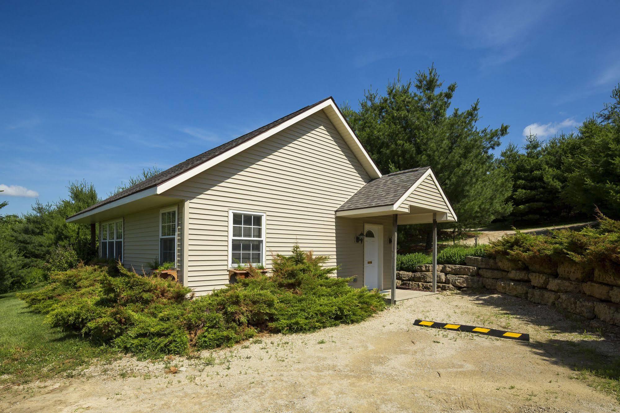 Hawk Valley Retreat & Cottages Galena Extérieur photo