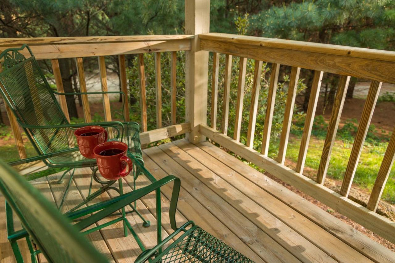 Hawk Valley Retreat & Cottages Galena Extérieur photo
