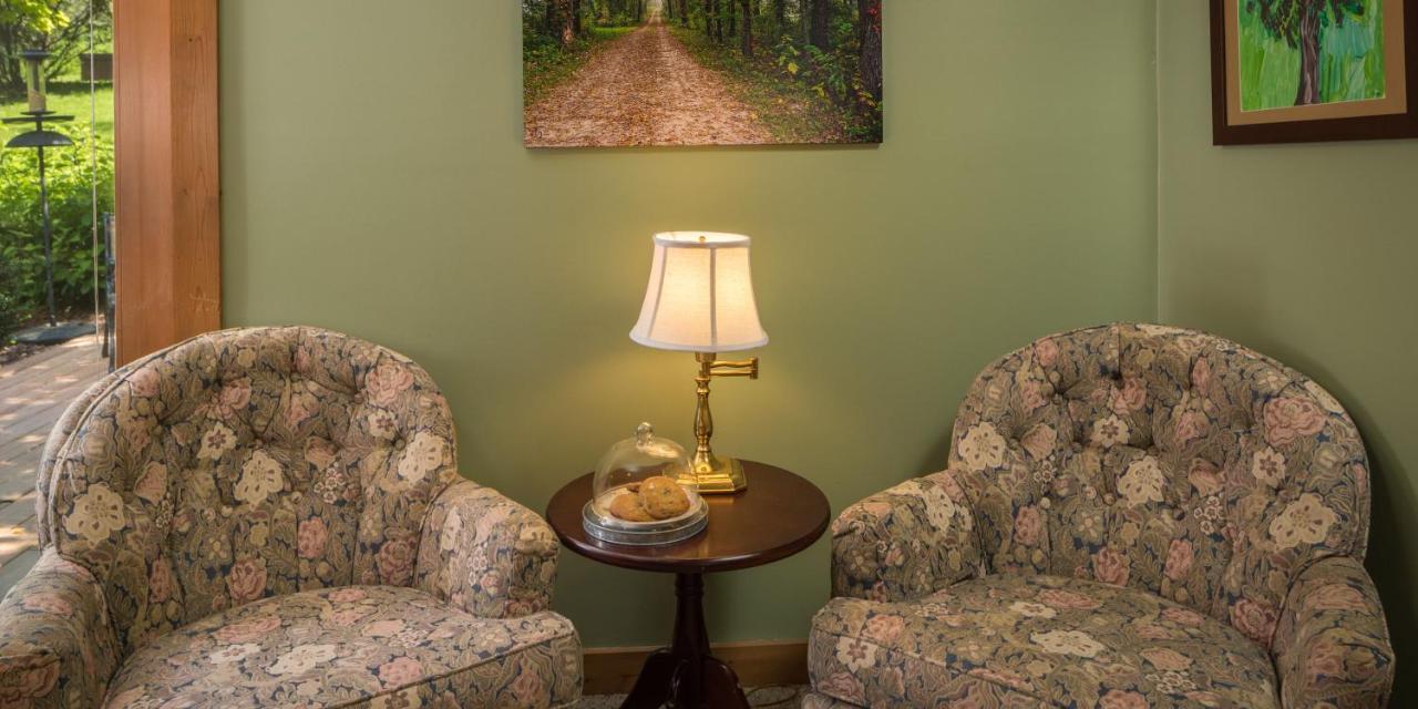 Hawk Valley Retreat & Cottages Galena Extérieur photo