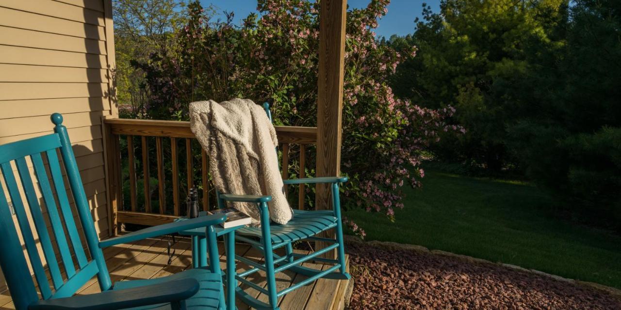 Hawk Valley Retreat & Cottages Galena Extérieur photo