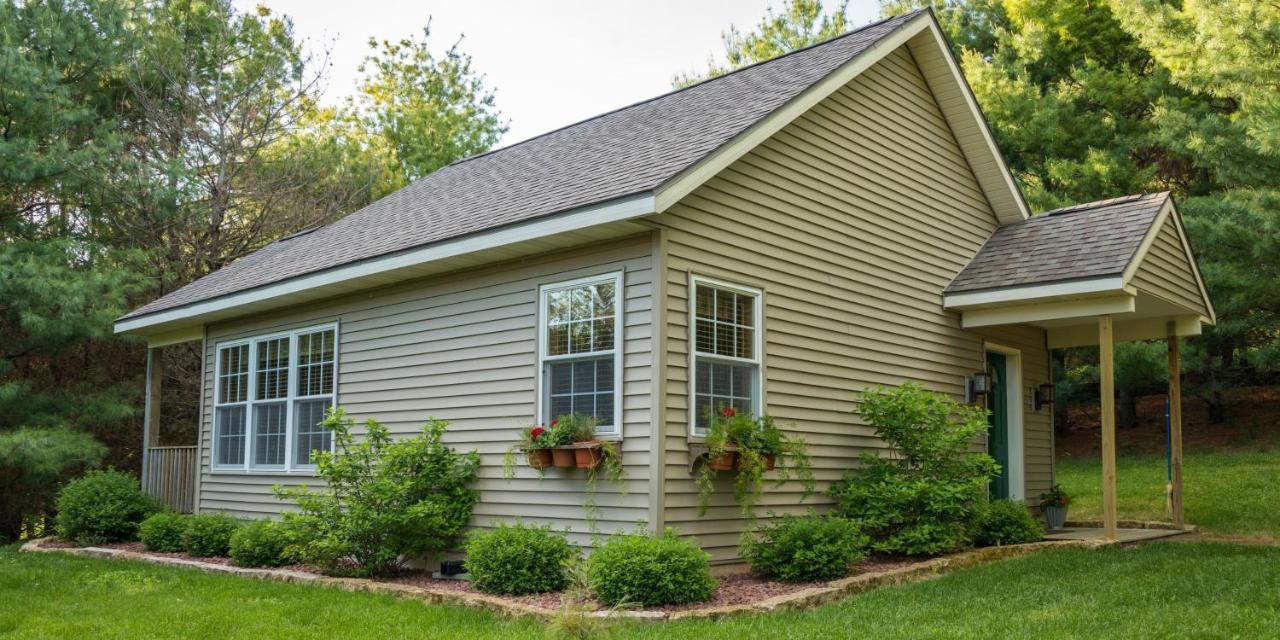 Hawk Valley Retreat & Cottages Galena Extérieur photo