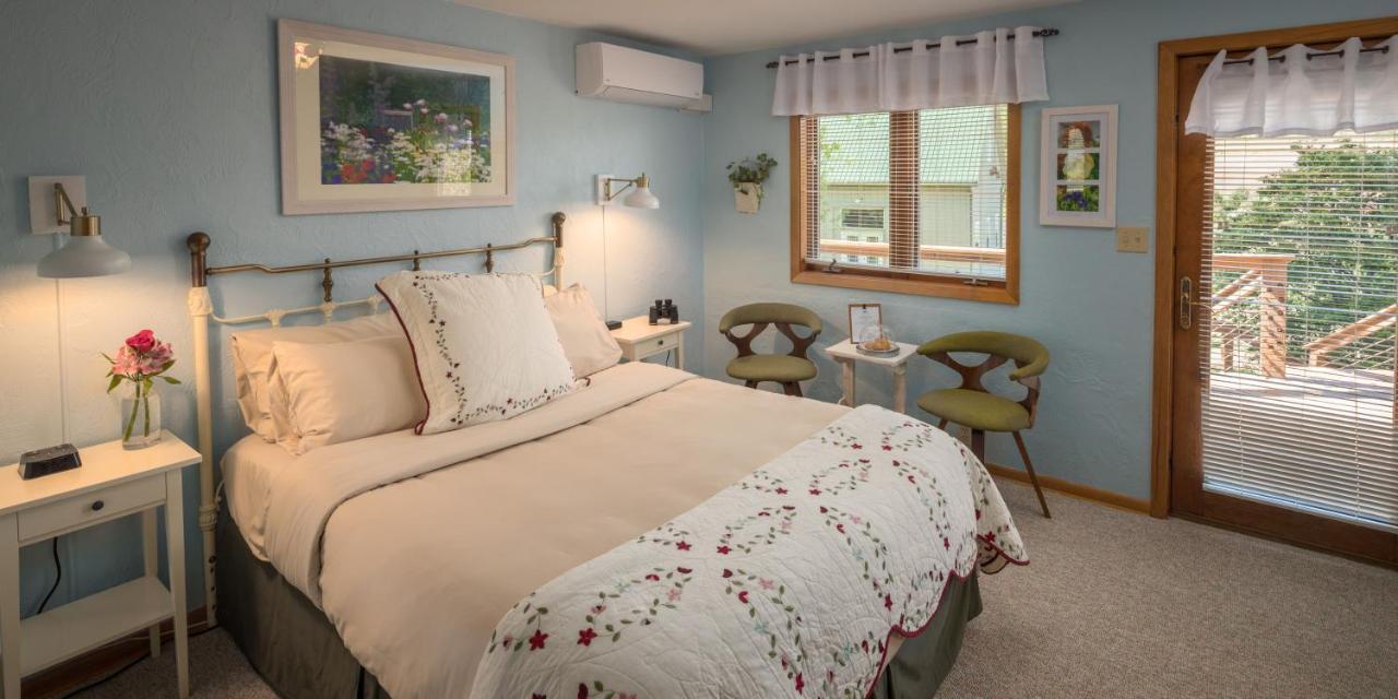 Hawk Valley Retreat & Cottages Galena Extérieur photo